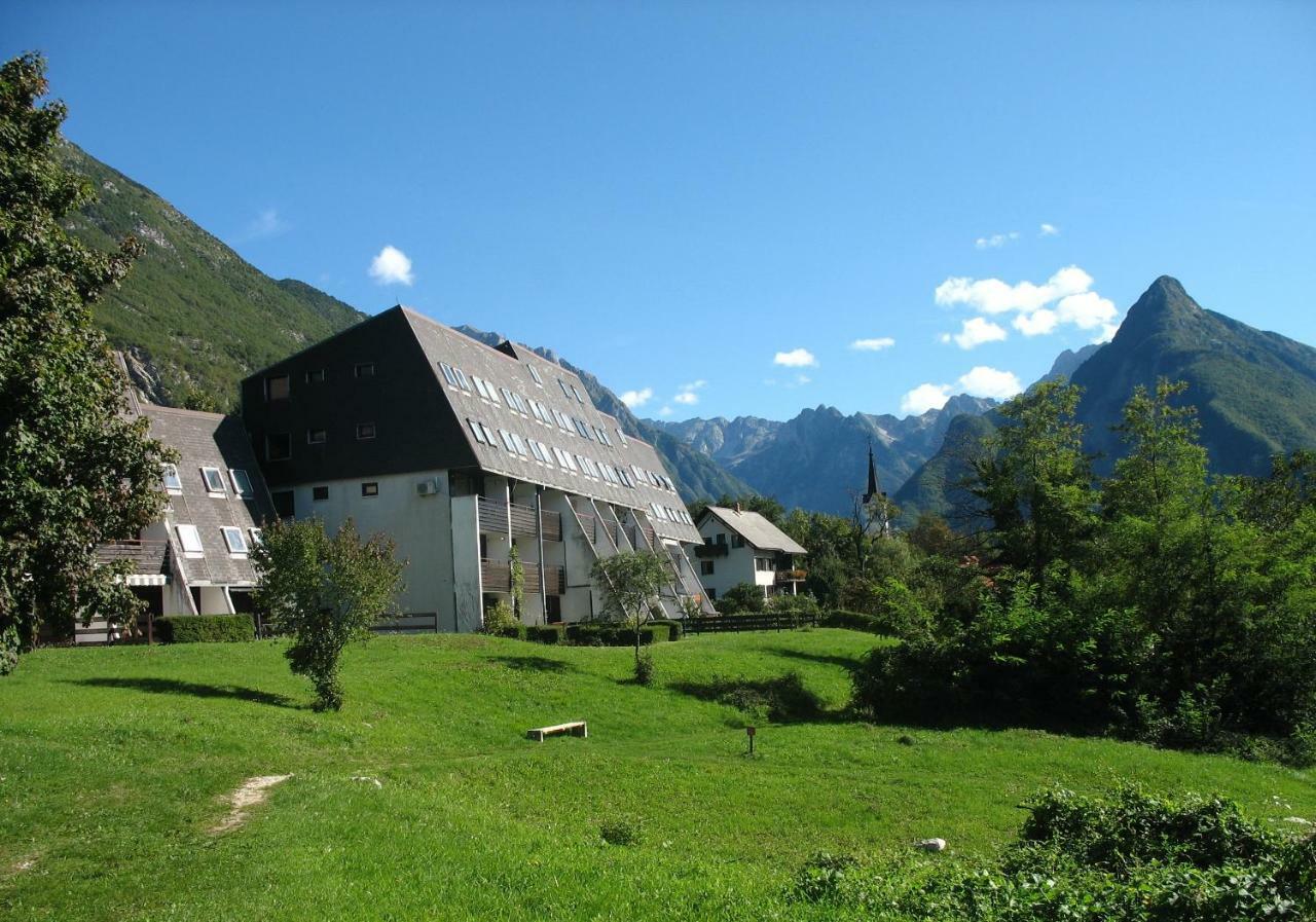 Retro Apartments Kaninska Vas Bovec Exterior photo